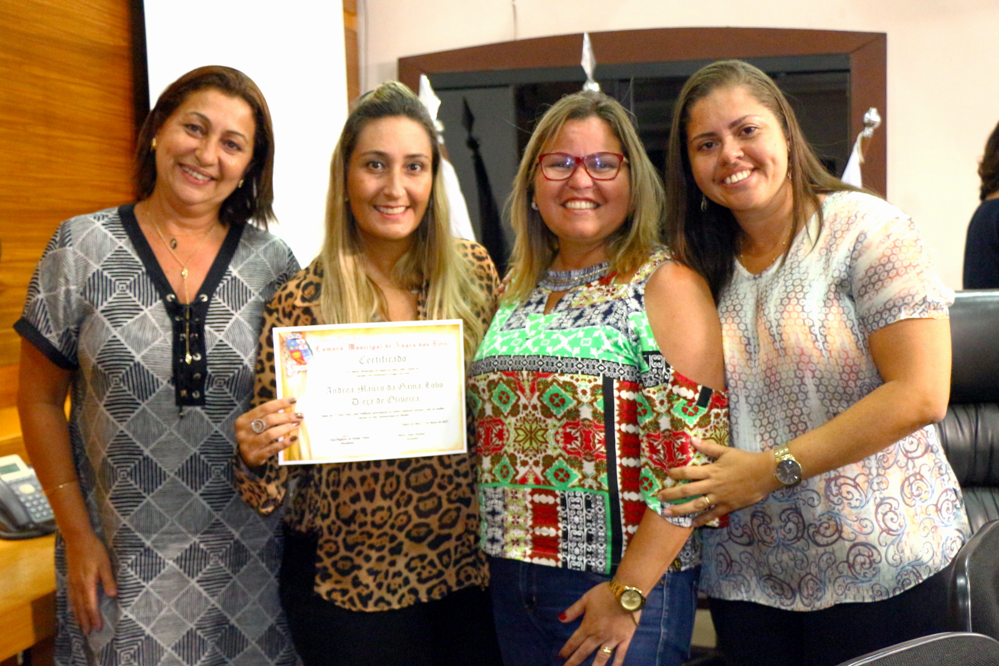 Câmara discute o papel da mulher na sociedade