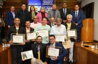 Câmara entregou Medalha João Arquimedes da Silva