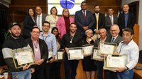 Câmara entregou medalha Lopes Trovão