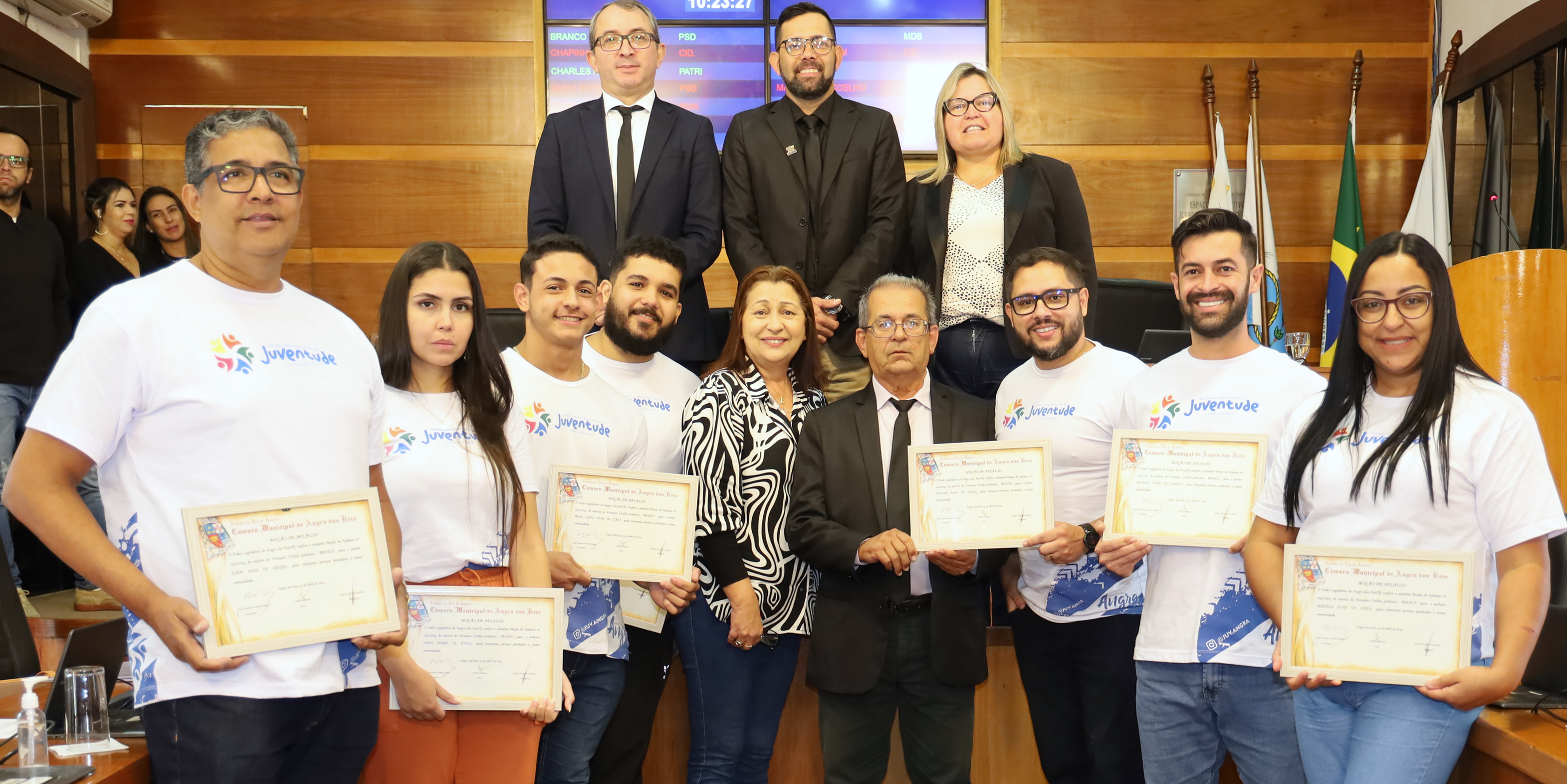 Câmara entregou moção para Secretaria da Juventude