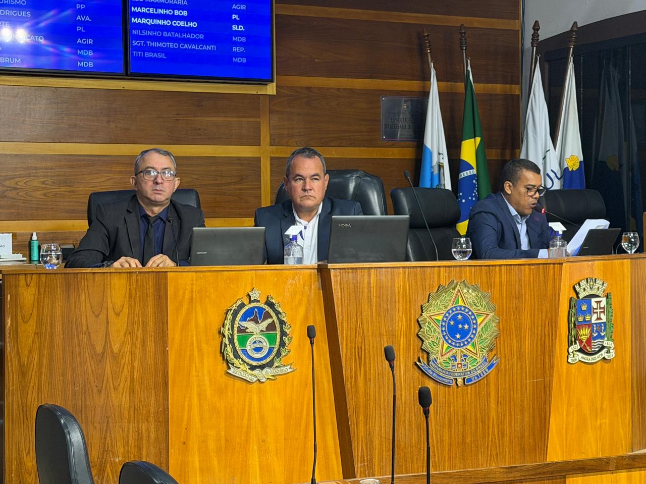 Câmara Municipal faz homenagem a empresa que realiza projetos sociais importantes na cidade