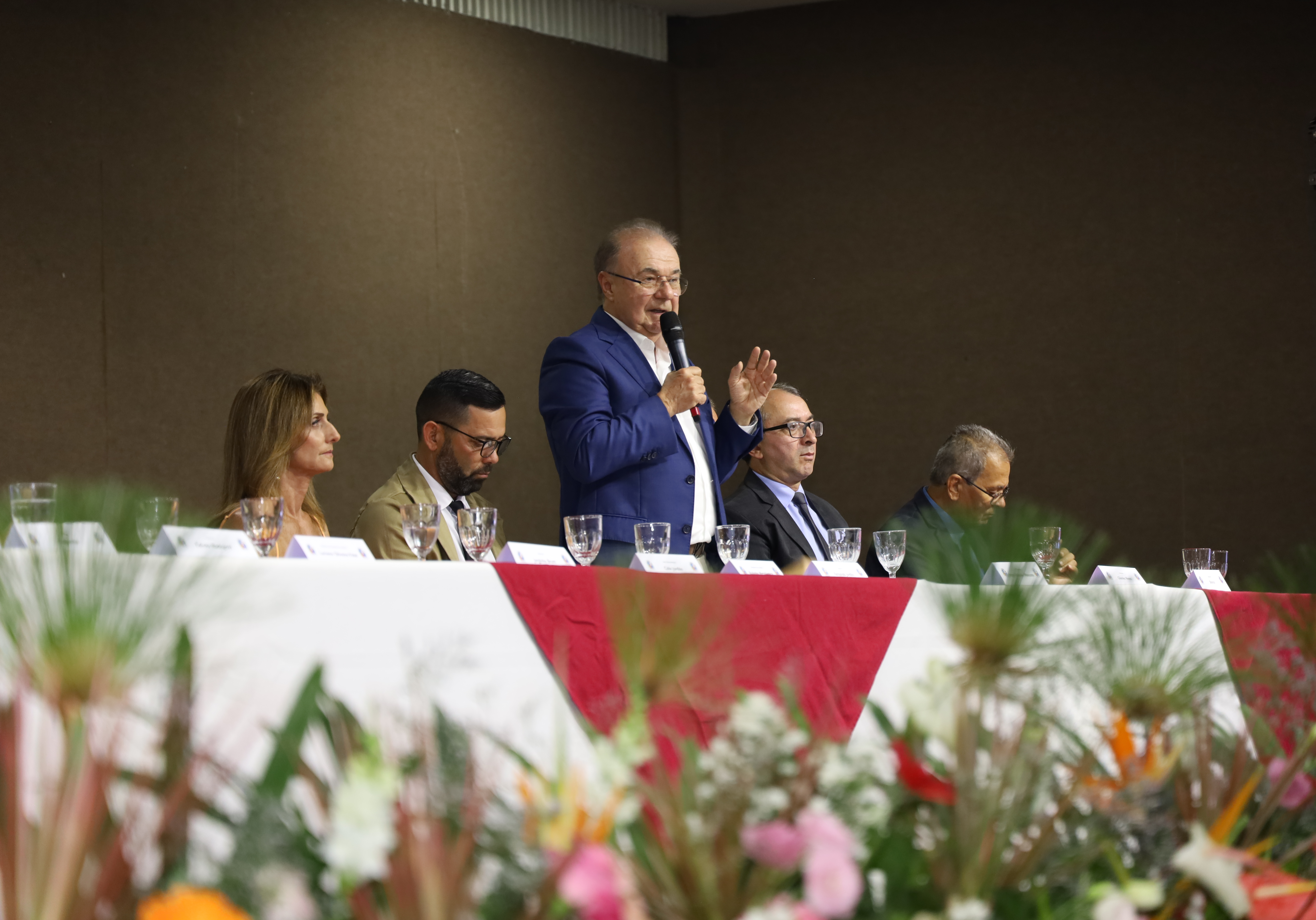 Câmara realizou Sessão Solene Alusiva ao Título de Cidadão Angrense Benemérito e Honorário