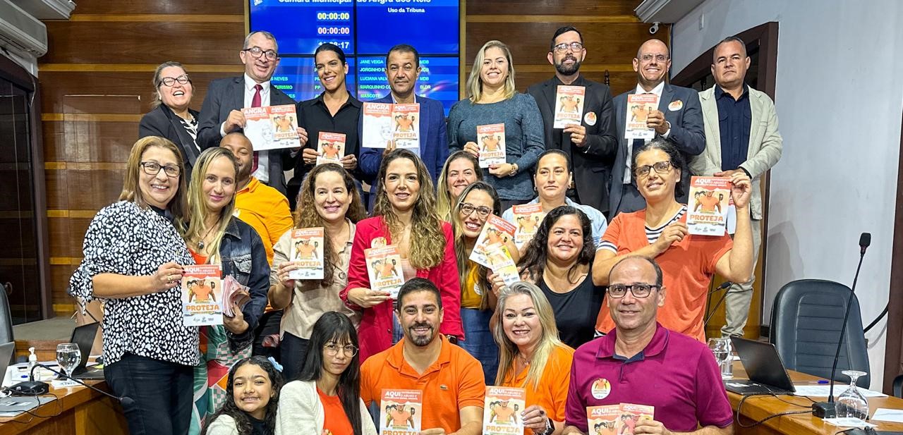 Câmara recebe representante de secretaria municipal para apresentar a Campanha Maio Laranja  