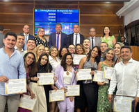 Equipe da Angraprev recebe moção de aplausos em sessão plenária  