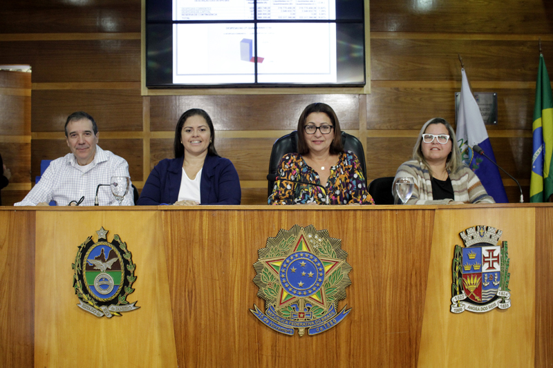 Prefeitura presta contas na Câmara Municipal