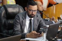 Vereadores expõem denúncias sobre uso irregular do Cartão Educação