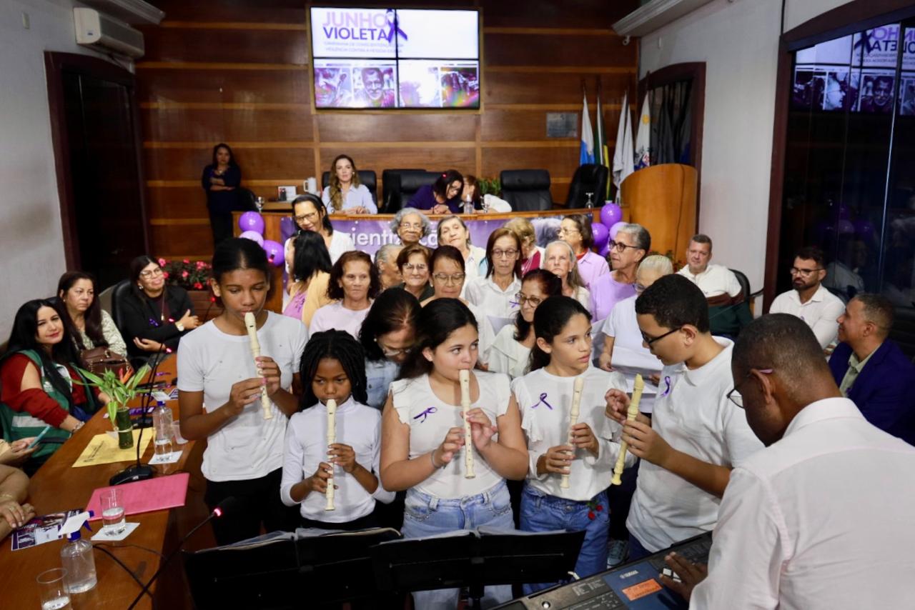 Câmara realizou evento alusivo ao JUNHO VIOLETA - Encerramento da Campanha de Conscientização da Violência Contra a Pessoa Idosa.